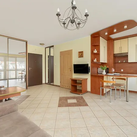 Sun Seasons 24 - Portowe Apartment *