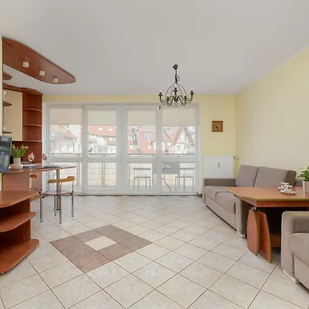 Sun Seasons 24 - Portowe Apartment *